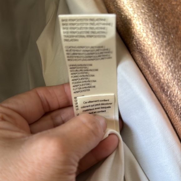 NWT ANTHROPOLOGIE ROSE GOLD METALLIC FAUX LEATHER SCUBA MOTO JACKET. SIZE MP. - Picture 11 of 17